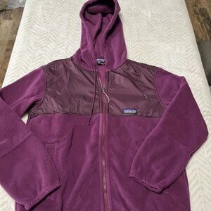 Patagonia Maroon and Burgundy Hooded Jacket XS